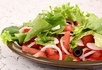 Add Low Calorie Tossed Salads to Diet